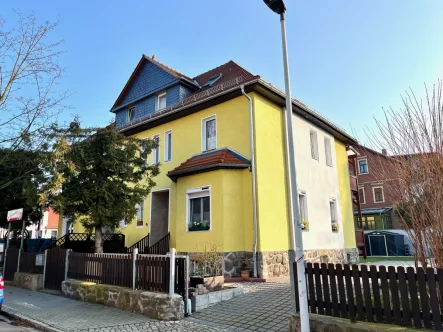  - Haus kaufen in Radebeul - Kapitalanlage in Radebeul -  schön, solide sanierte Wohn- und Geschäftseinheit in gefragter Lage!