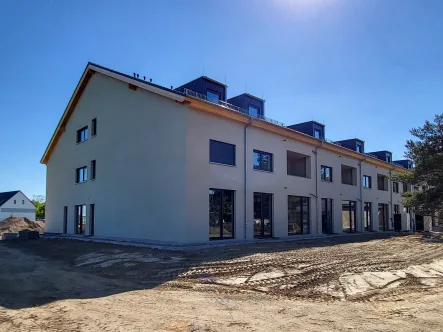 Gebäudeansicht - Büro/Praxis mieten in Leipzig - Neubau aus zukunftsorientierten Baustoffen 