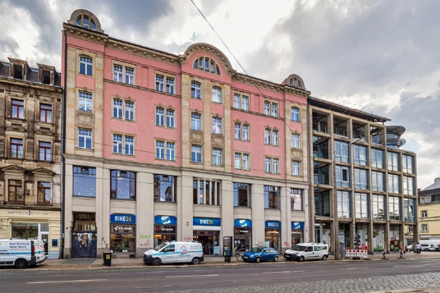 Außenansicht - Büro/Praxis kaufen in Dresden - Premium-Gewerbefläche in Innenstadt-Toplage (DD-Neustadt) mit enormer Außenwirkung.