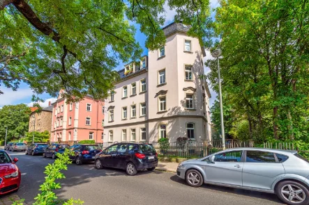 Außenansicht - Wohnung mieten in Dresden - Altbauwohnung in ruhiger, grüner und beliebter Wohnlage von Cotta.
