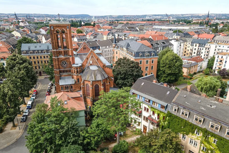 Luftbild vom Stadtteil Leipziger Vorstadt - Wohnung kaufen in Dresden - Provisionsfrei! Charmante Altbau-ETW im Hechtkiez mit Balkon in gepflegter Wohnlage!