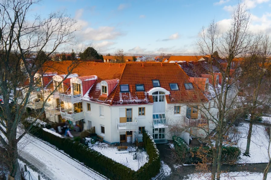 Luftbild Blick zum Eingangsbereich