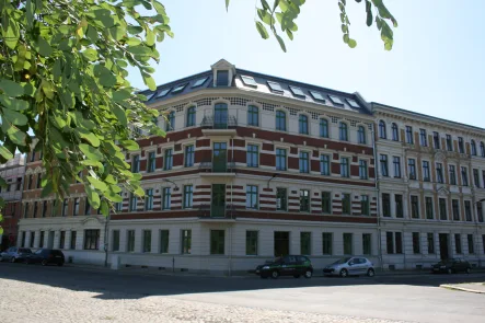 Frontansicht - Wohnung kaufen in Leipzig - 3-Raum-Wohnung mit Balkon in der Leipziger Südvorstadt!