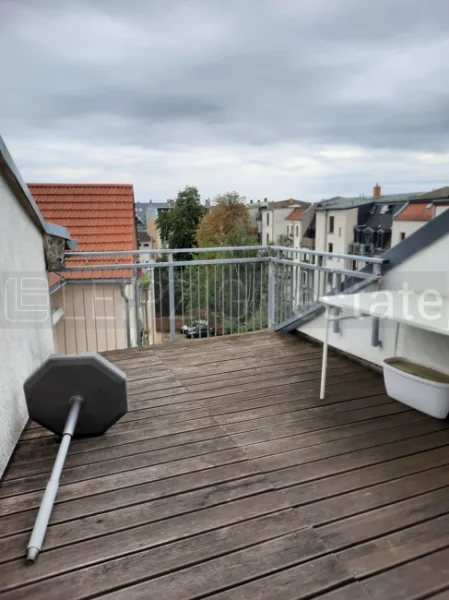 Dachterrasse - Wohnung kaufen in Leipzig / Plagwitz - Plagwitz*Eigennutzung*Dachterrasse*Einbauküche