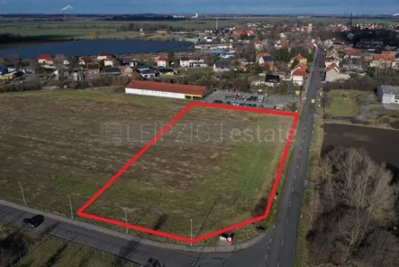 Luftbild markiert - Grundstück kaufen in Lützen - 7.957m² GewGrdst., 35,- €/m², attraktive Lage, günst. GewSt., ZENTRAL im Ballungsraum Halle/Leipzig!