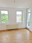 Küche mit Balkon zum Hinterhof