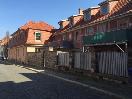 Haus 3 und 5 - Wohnung mieten in Halberstadt - +++ Familien-Maisonette mit Balkon in der Altstadt +++