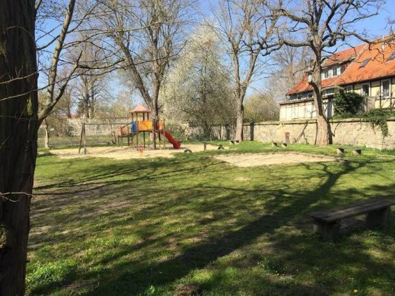 Park und Spielplatz