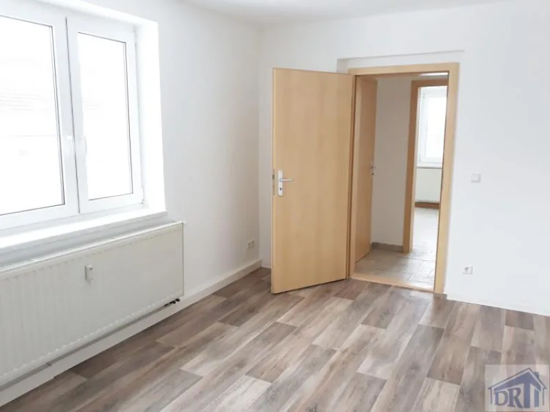 Wohnzimmer - Wohnung mieten in Eibau - Ruhig gelegene 2-Raum-Wohnung