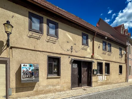 Außenansicht - Zinshaus/Renditeobjekt kaufen in Naumburg (Saale) - Einzigartiges Wohn- und Geschäftsgebäude im Herzen der Naumburger Altstadt