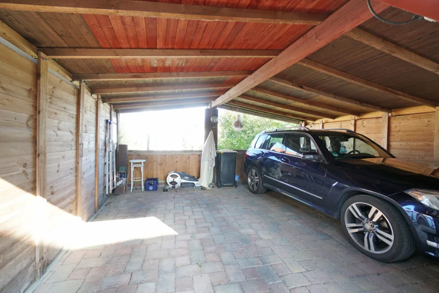 Innenansicht Carport