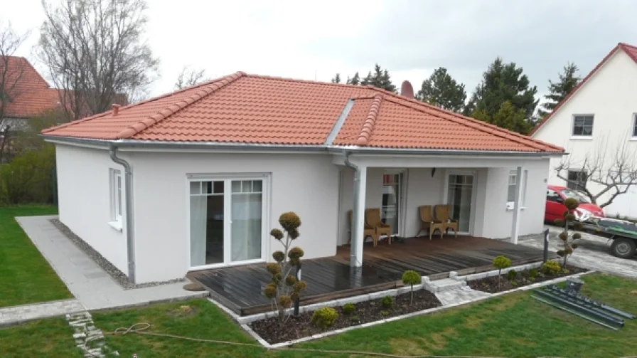 Bungalow - Haus kaufen in Aschersleben - Ihr ,,Wohlfühl"-Bungalow in Aschersleben - mit Bauzeitgarantie