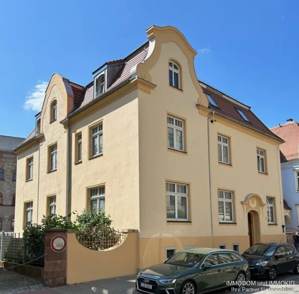 Hausansicht - Büro/Praxis mieten in Zwickau - +++ Ihr neuer Firmensitz im Mansardengeschoss der Villa Louis Geyer +++ in der Schumannstraße der Schumannstadt ZWICKAU +++