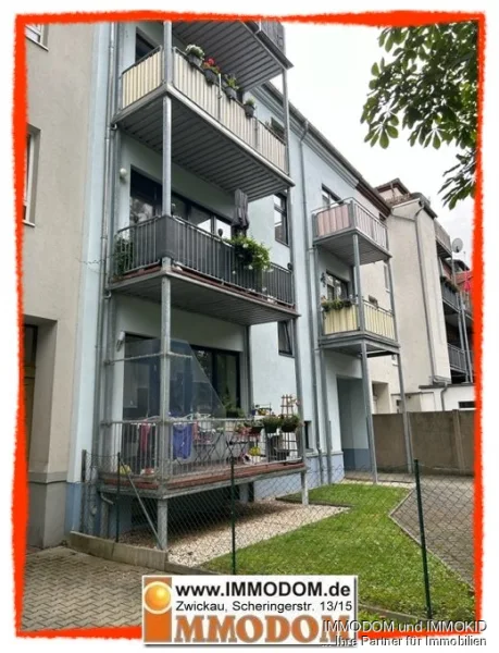 Ansicht Balkone - Wohnung kaufen in Zwickau - Attraktive 2-Zimmer-Wohnung mit Balkon sowie Tageslichtbad mit Wanne und Dusche zu verkaufen!