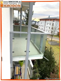 Balkon ähnlich - Wohnung mieten in Zwickau - 2-Zimmer-Wohnung mit BALKON und Tiefgaragen-PKW-Stellplatz in beliebtester Lage Zwickaus zu vermieten!