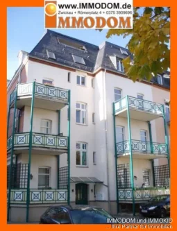 Haus-Rückseite - Wohnung mieten in Zwickau - 3-Zimmer-Wohnung in der Nordvorstadt, Hübsch und mit BALKON für eine junge Familie!