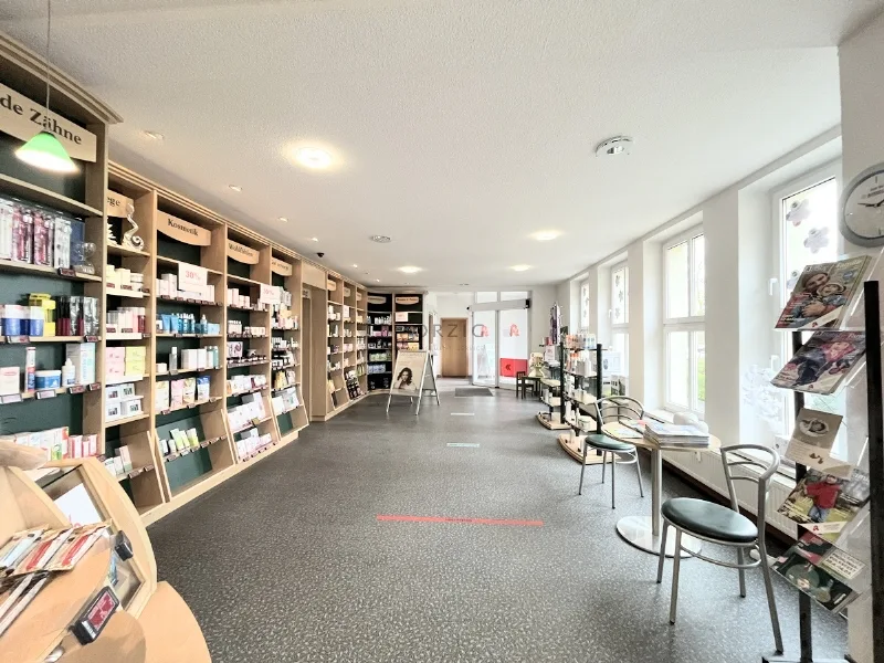 Verkaufsbereich - Laden/Einzelhandel mieten in Hohenstein-Ernstthal - Moderne Ladenfläche in hervorragender Lage inkl. Stellplätze