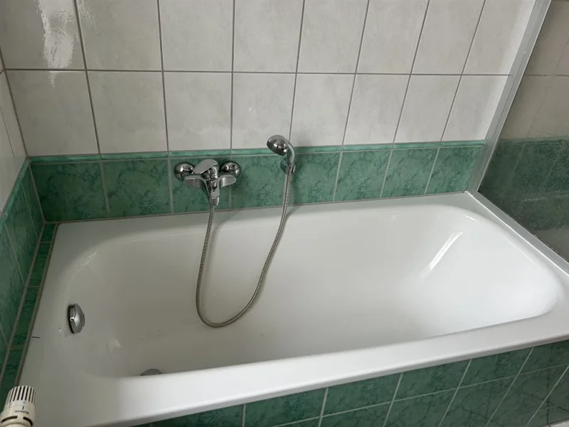 Badewanne ähnlich