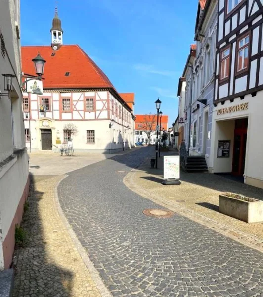 Blick zum Rathaus