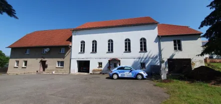  - Haus kaufen in Kitzscher - Ehemaliger Gasthof mit Saal und großem Wohnhaus zu verkaufen.