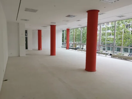 Hauptraum - Büro/Praxis mieten in Chemnitz - Ihr neues Büro - Praxis-Schulungsraum in Top-Lage von Chemnitz