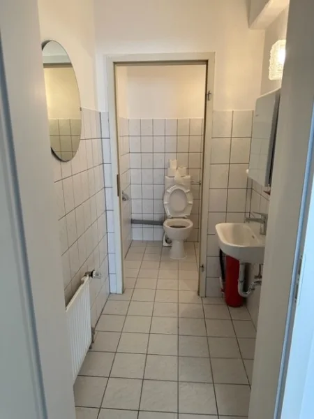 2.WC-Anlage