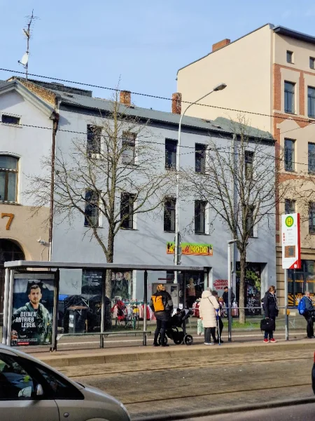 Hausansicht - Laden/Einzelhandel mieten in Halle - Sehr schöner Laden in begehrter Lage von Halle-Giebichenstein