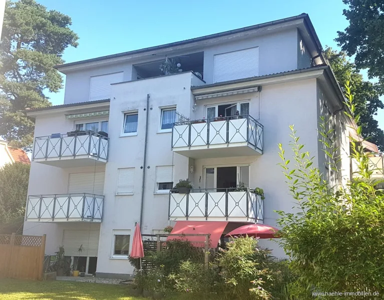 Rückansicht - Wohnung kaufen in Dresden - Dresden-Königswald, Gepflegte Wohnanlage 2-Zimmer Apartment  vermietet