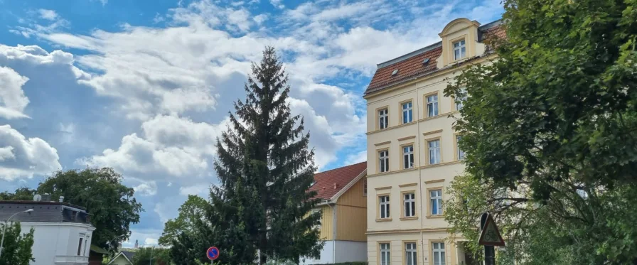  Ansicht auf das Haus Ro 24a - Wohnung mieten in Görlitz - Moderne 4 Raumwohnung mit tollen Blick über die Neiße