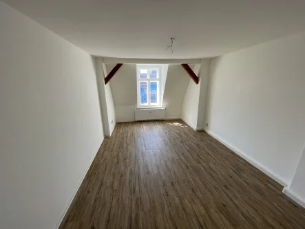 Bild1 - Wohnung mieten in Görlitz - Frisch sanierte 1 Raum - DG - Wohnung