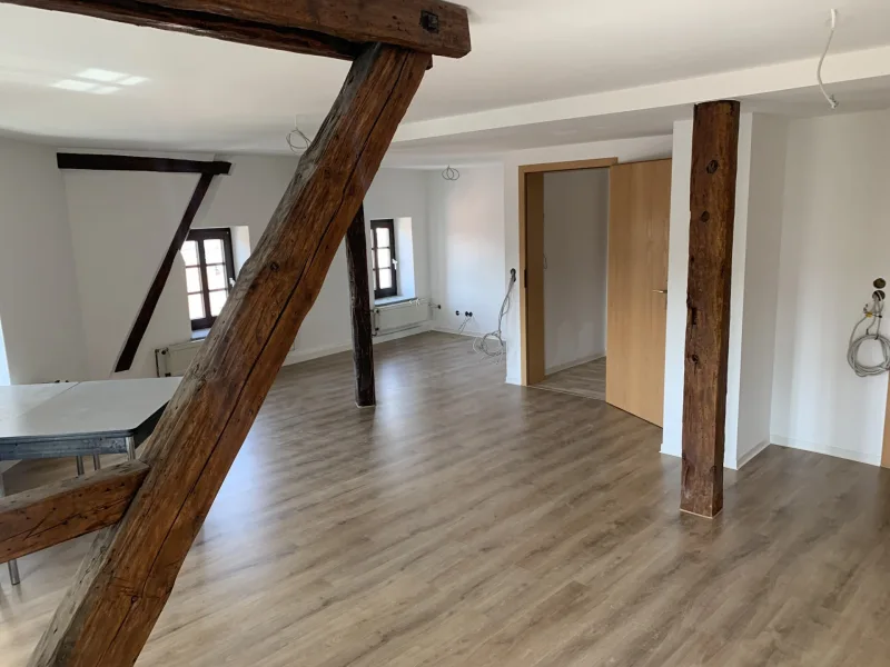 Wohnzimmer Demi 55 - Wohnung mieten in Görlitz - 2-Zimmer Wohnung vor den Toren der Altstadt