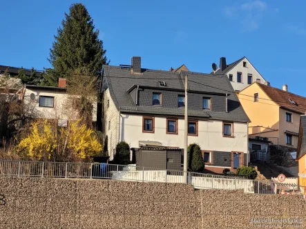 Ansicht - Haus kaufen in Kirchberg - Viel Platz für wenig Geld - Ein- /Zweifamilienhaus in Kirchberg zu verkaufen! -