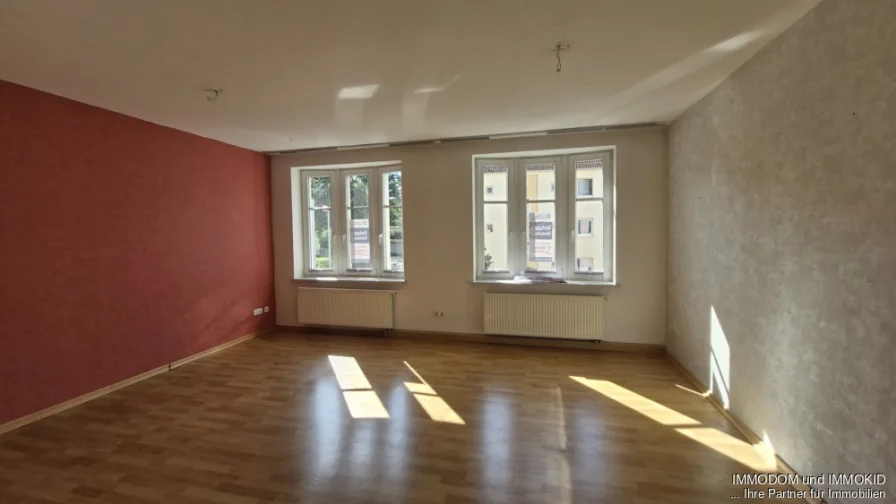 Wohnen - Wohnung mieten in Aue - 3-Zi.-Wohnung mit Balkon im 1.Obergeschoss und schöner Wohnlage zu vermieten