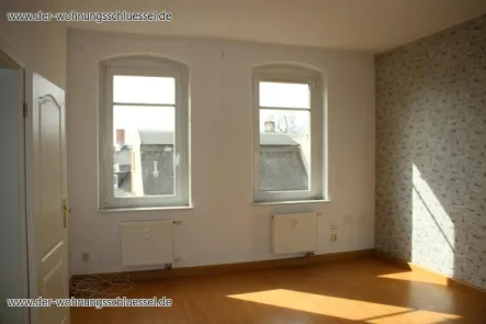  - Wohnung mieten in Burgstädt - DUSCHE/BADEWANNE/BALKON! 2-Raumwohnung in 09217 Burgstädt