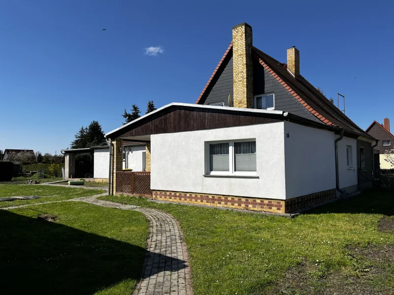 IMG_5162 - Haus kaufen in Leipzig - DHH für den kl. Geldbeutel, ca. 89m² Wfl., 5 Zi., ca. 404m² Grdst. in beliebter Mockauer Siedlung!!!