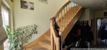 Flur Eg mit Treppe ins OG