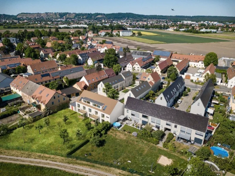 Vogelperspektive - Haus kaufen in Dresden - MEHRFAMILIENHAUS INKLUSIVE VERMIETUNGSSERVICE