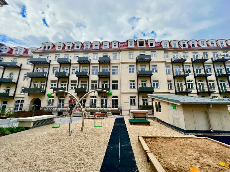 Ansicht Innenhof - Wohnung mieten in Dresden - BELIEBTES STRIESEN -  MODERNES WOHNEN MIT EINBAUKÜCHE IM SANIERTEN ALTBAU