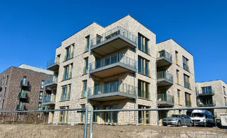 Objektansicht - Wohnung mieten in Dresden - HAFENCITY DRESDEN - 3-RAUM WOHNUNG MIT 2 BALKONEN