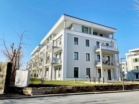 Seitenansicht - Wohnung kaufen in Pirna - GUTE VERMIETETE KAPITALANLAGE - NEUBAU