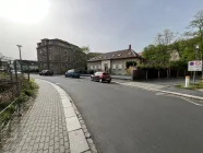 Blick in die ruhige Straße