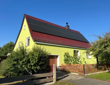 Ansicht - Haus kaufen in Schraden - SCHÖNES EINFAMILIENHAUS AUF GROSSEM GRUNDSTÜCK