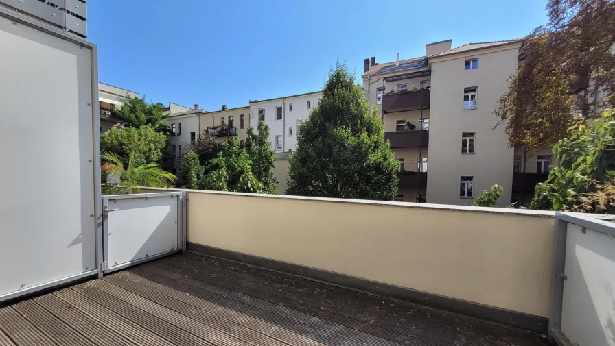 Balkon - Wohnung mieten in Leipzig - Exklusiver Neubau mit EBK in sehr ruhiger Zentrumslage!