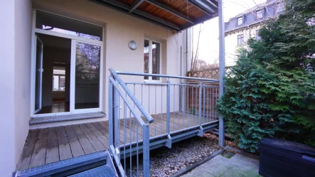 Südbalkon - Wohnung mieten in Leipzig - 2-Zimmer-Wohnung mit Südbalkon und eigener Terrasse in Nähe der Karl-Heine-Straße