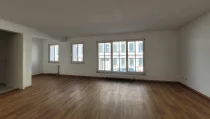 Zimmer 3 in der 1. Etage (straßenseitig) der Maisonette-Gewerbeeinheit