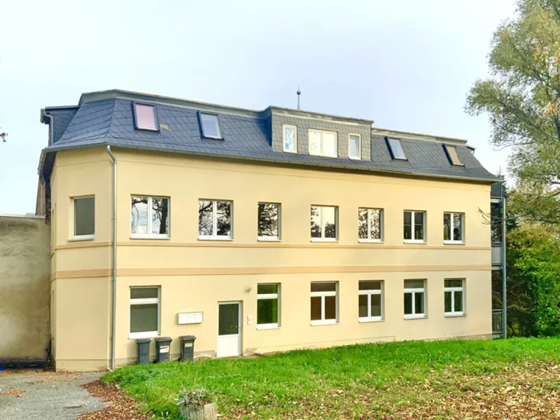 Hausansicht - Wohnung kaufen in Zwickau - Ihre neue Kapitalanlage im Stadtteil Marienthal
