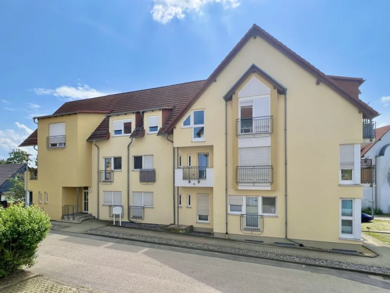 Frontansicht - Wohnung kaufen in Chemnitz - Attraktive, helle Wohnung für Ihre gesicherte Zukunft