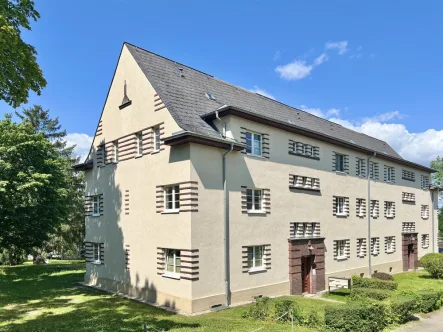 Hausansicht - Wohnung kaufen in Plauen - Ihre neue Kapitalanlage in der Plauener Gartenstadt