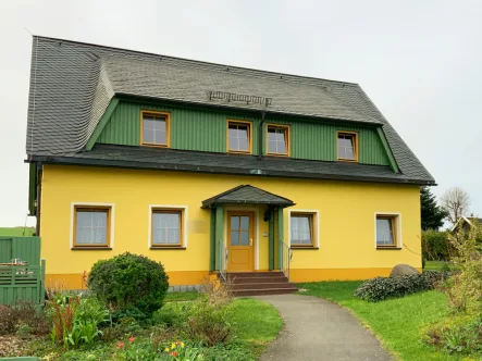 Hausansicht - Haus kaufen in Pfaffroda / Dittmannsdorf - Kaufen, Einräumen und ein lebenlang Wohlfühlen