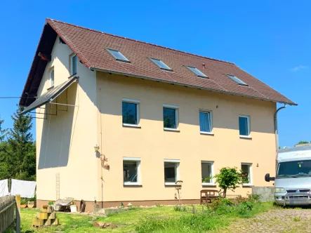 Hausansicht - Haus kaufen in Glauchau - Ein Raumwunder mit vielen Möglichkeiten